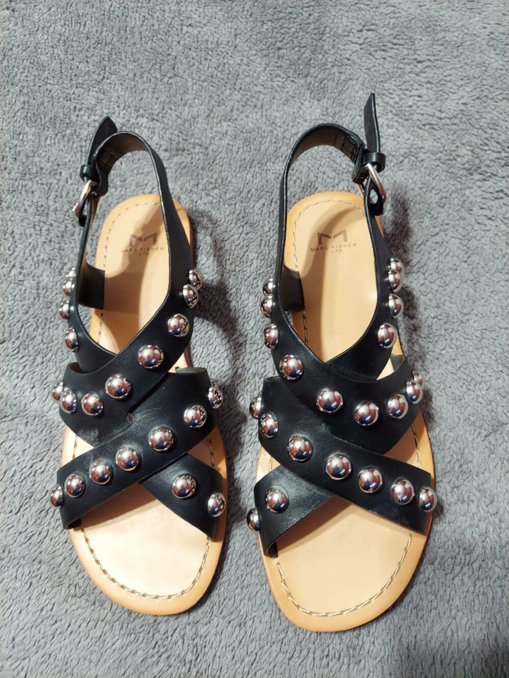NEW!  Marc Fisher Prancer Black Leather Flat Silver Studded Sandals 7.5M